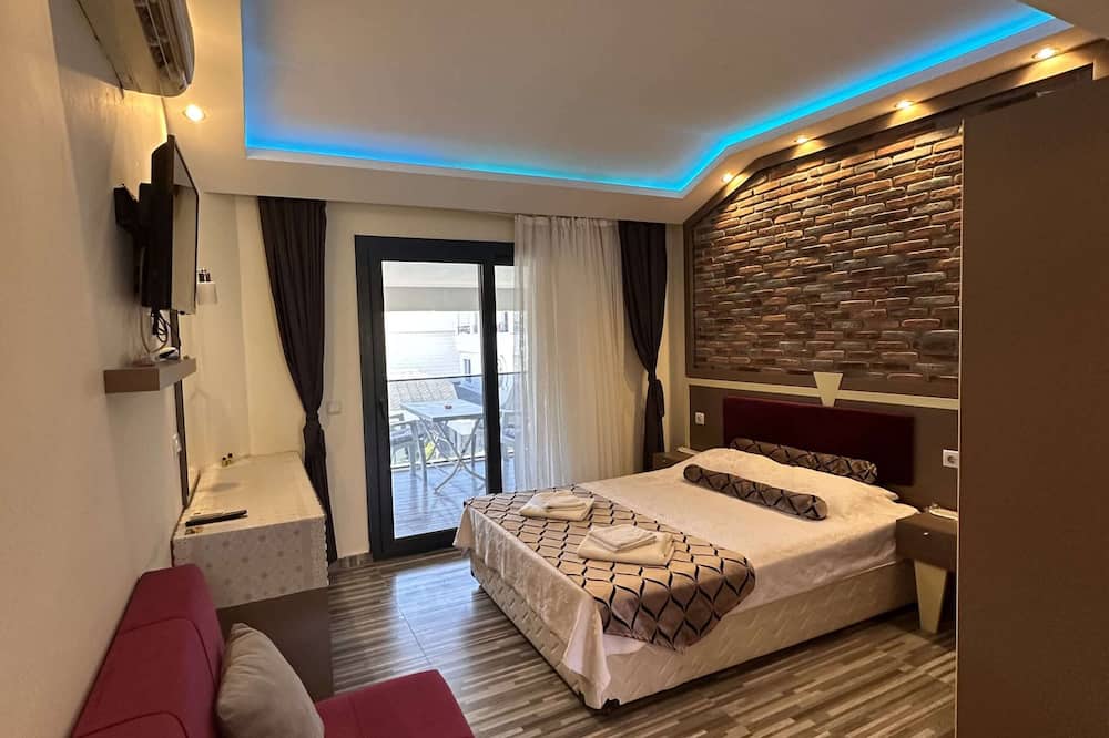 Hotel Falcon Home