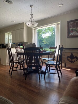Dining - 3-bedroom house in peaceful Marksville (Marksville)