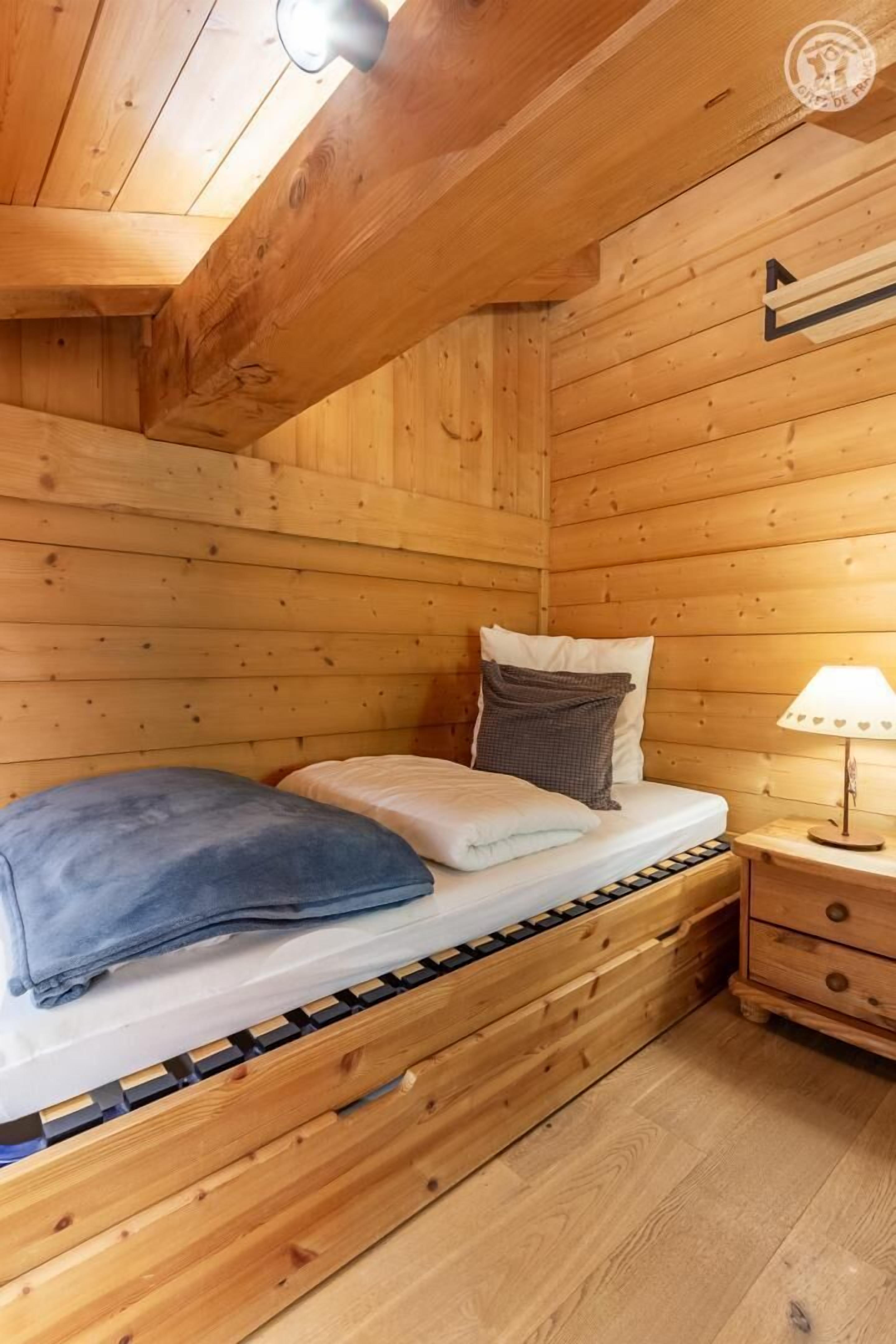 1 bedroom, iron/ironing board, free WiFi