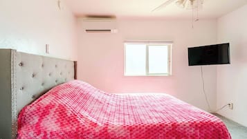 4 bedrooms
