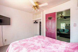 Rumah, 3 kamar tidur, balkon | 4 kamar tidur