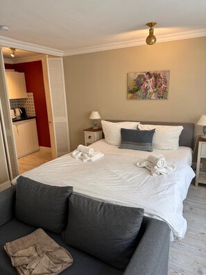 WiFi, bed sheets - Charming 1-room apartment Vacation apartment in Kampen on Sylt with garden (Kampen (Sylt))