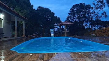 Piscina externa