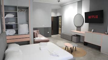 In-room safe, blackout drapes, soundproofing, iron/ironing board