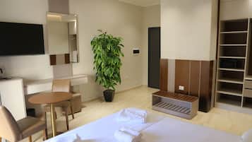 In-room safe, blackout curtains, soundproofing, iron/ironing board