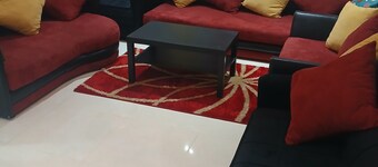 Quiet, well-equipped apartment