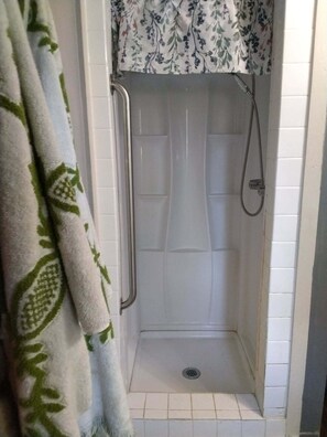 Towels, soap, toilet paper
