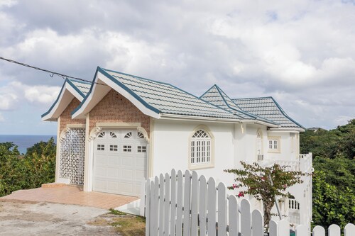 Ocean View Stay at Serene Haven near Port Antonio