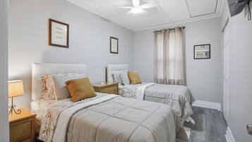 3 bedrooms, WiFi, bed sheets