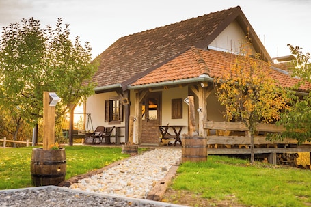 Exterior. Charming home with terrace and BBQ in peaceful Slavonian countryside.