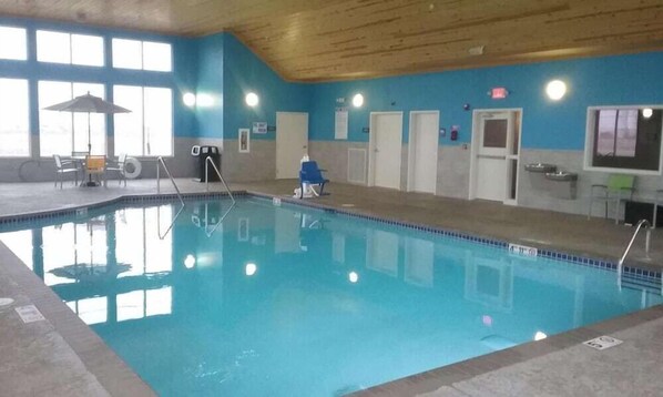 Pool - Grandstay Hotel and Suites Tea Sioux Falls (Tea)