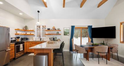 Northern Escape - Hot Tub, Sauna, Cold Plunge
