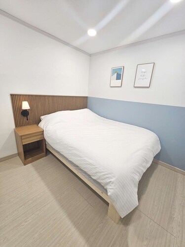 Double room, 2mins from Myeongdong!!