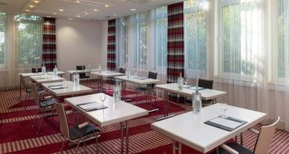 2 Person Holiday Park Home in Neu-isenburg