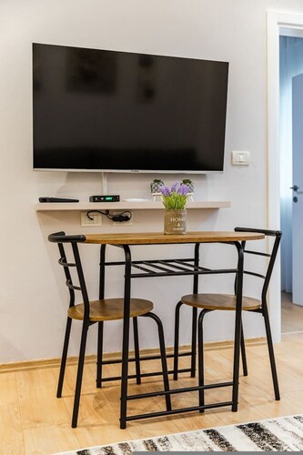 Stone City Stay Central Gjirokast r Apartment