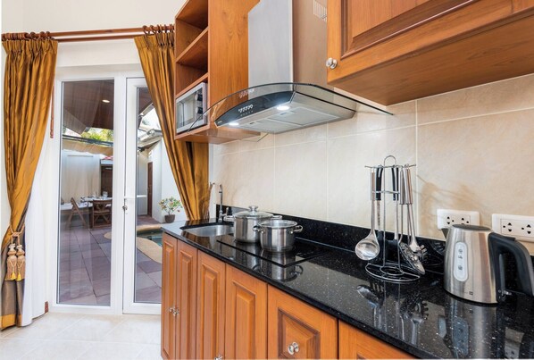 Interior - Luxury 4BR Pool Villa Pratamnak Soi5 - 50m to Beach (Pattaya)