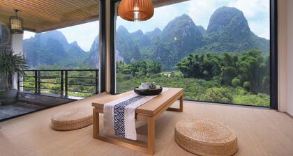 Yangshuo Lijiang Island Riverside Resor