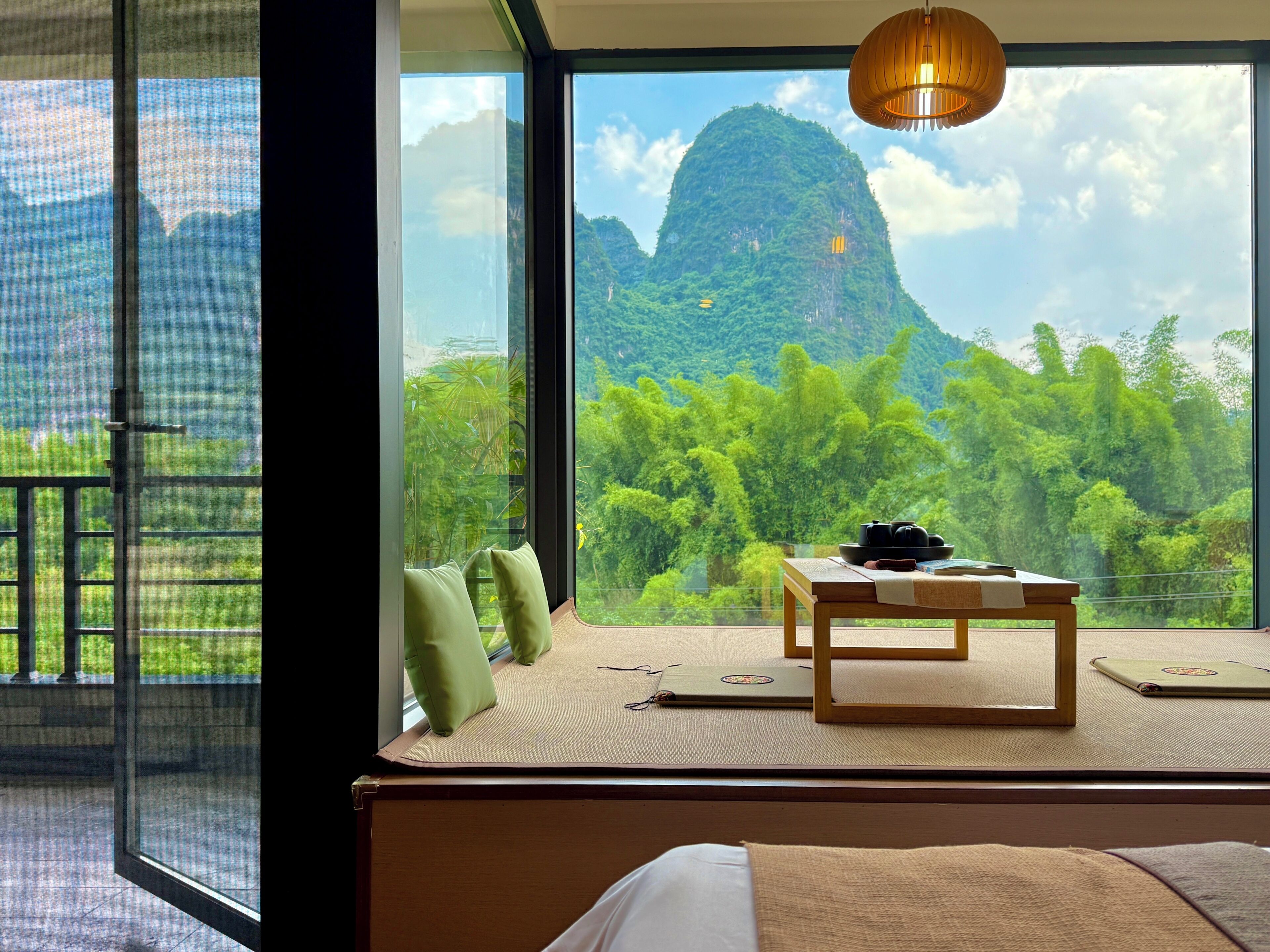 Phòng 2 giường đơn Cao cấp, máy điều hòa, quang cảnh núi | Quang cảnh từ phòng