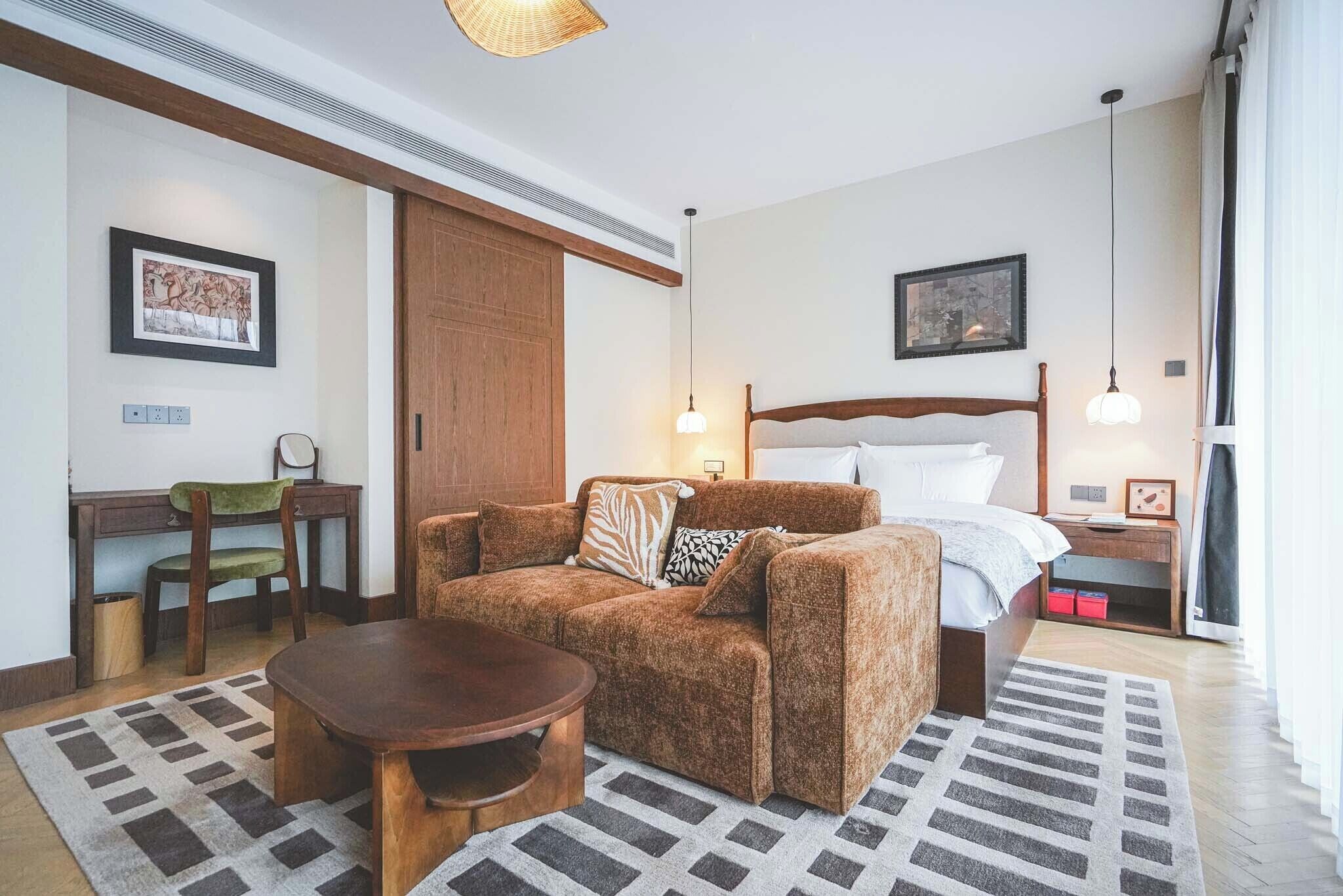 Luxury Duplex, Mountain View | Premium bedding, down duvets, minibar, individually decorated