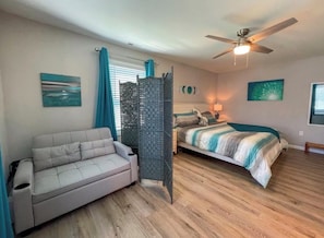 3 bedrooms, iron/ironing board, WiFi