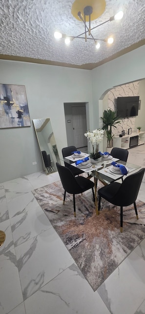 Dining - TRANQUILITY DREAM 2-bedroom house in gorgeous Galina with AC and WI-FI (Galina)