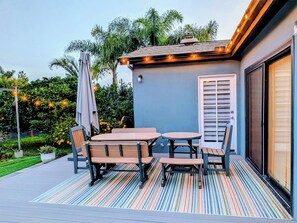 Outdoor dining - Gorgeous family friendly 4-bedroom house in Carlsbad (Carlsbad)