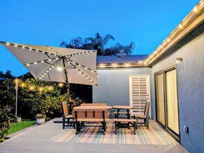 Outdoor dining - Gorgeous family friendly 4-bedroom house in Carlsbad (Carlsbad)
