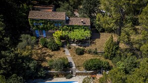 Exterior - Lovely Provençal holiday home with swimming pool (Lorgues)