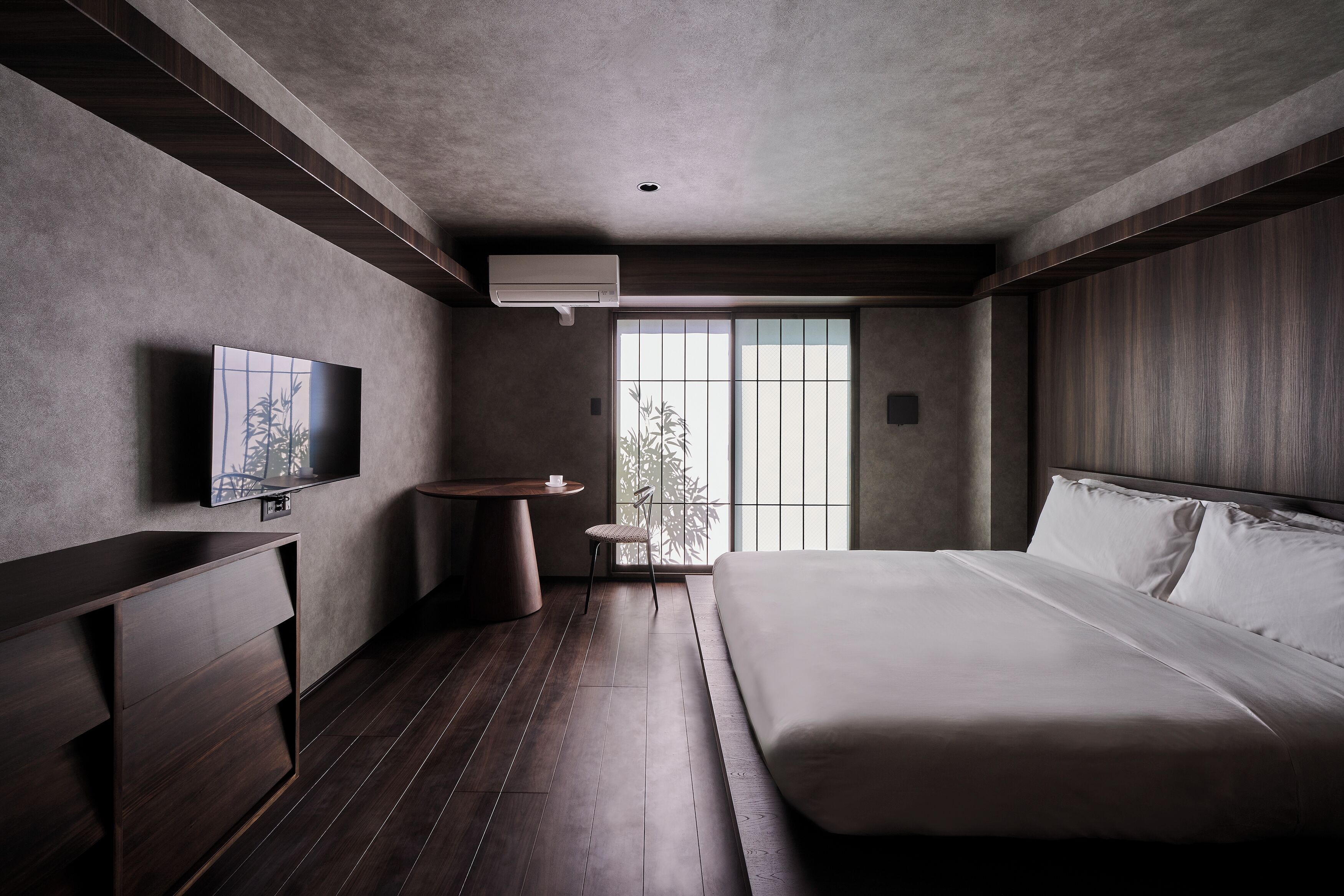 Blackout curtains, iron/ironing board, free WiFi