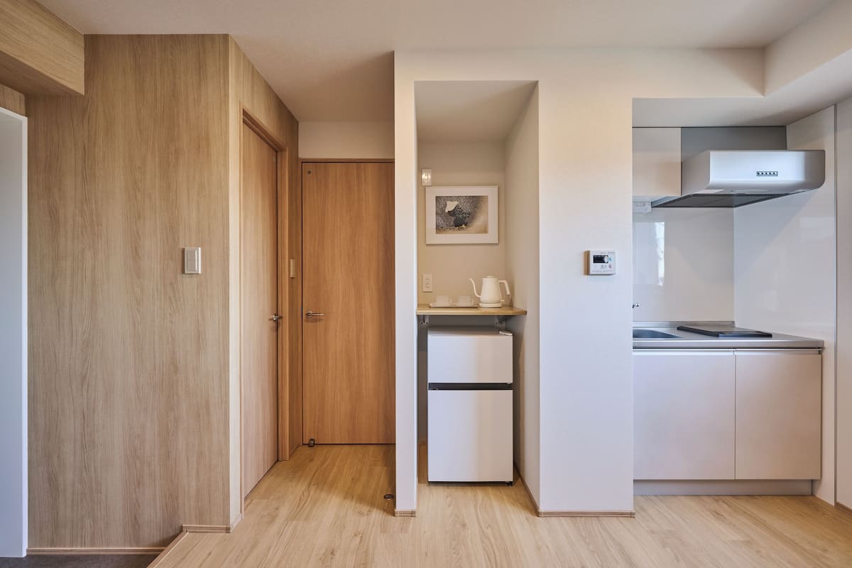 Japanese-style Room | Private kitchenette | Fridge, electric kettle, highchair, cookware/dishes/utensils
