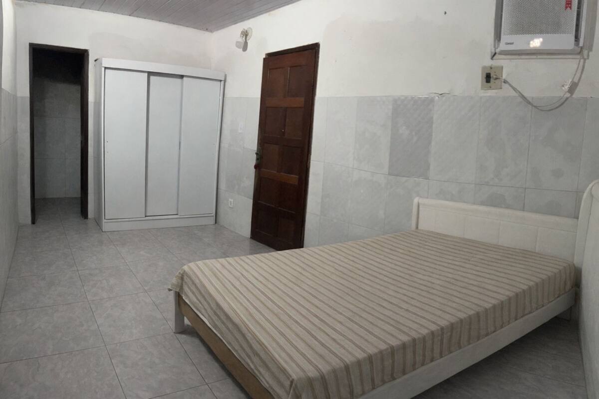 Suite, 1 queensize-seng | Wi-fi (inkludert) og sengetøy