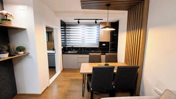 Departamento estándar | Restaurantes