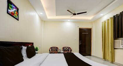 Hotel O Rae Bareli Railway Junction