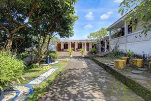Jardines del alojamiento