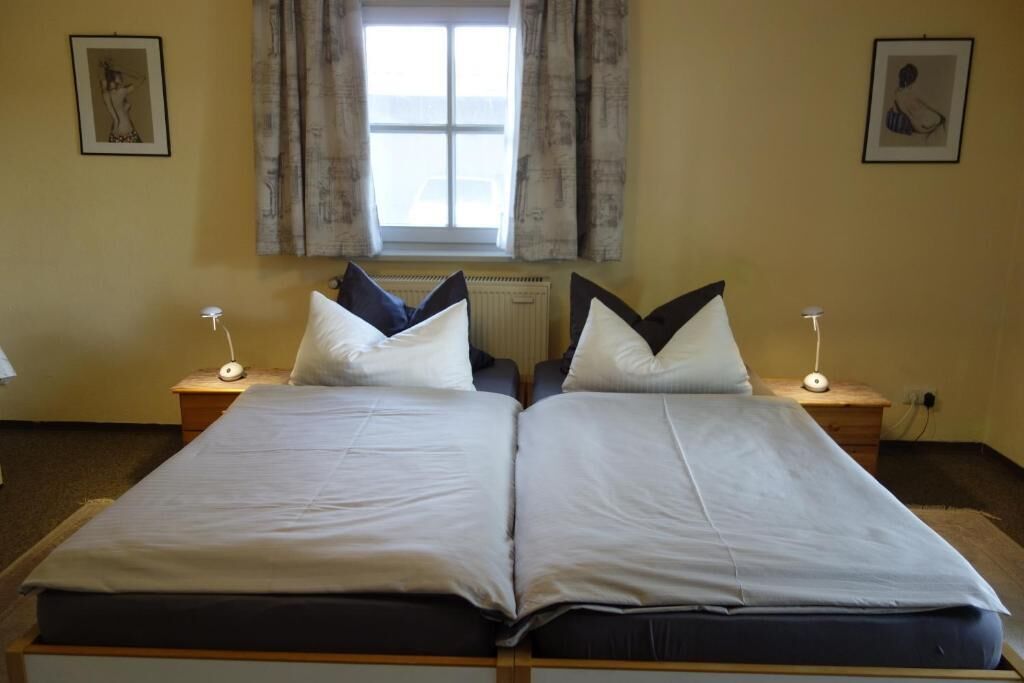 Apartment, Kitchenette, Courtyard View | Free WiFi