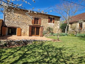 Exterior - Vrbo Property (Castels et Bézenac)