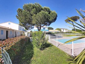Pool - Les Palatines by Interhome (Saint Palais sur mer)