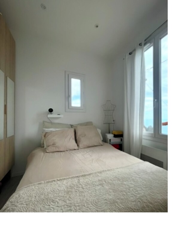 Iron/ironing board, WiFi, bed sheets - Tiny House near Monaco sea view (Roquebrune-Cap-Martin)