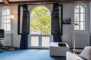 Living area - Anny's warehouse city centre! (Amsterdam)