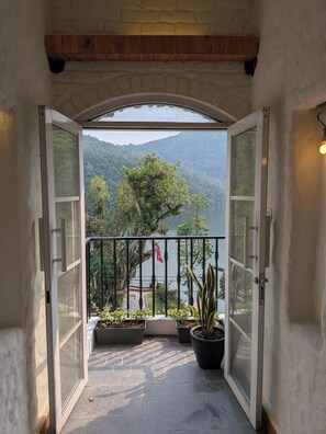 Interior - Nomad Pokhara Hotel (Pokhara)