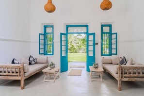 Interior - Lake House by Unrushed (Atadahewathugoda)
