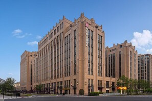 Exterior - Hilton Garden Inn Shanghai Wujiaochang (SHANGHAI)