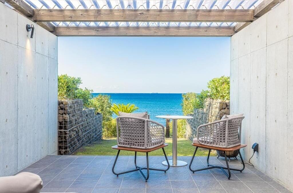 Chambre Standard avec lits jumeaux, balcon, vue mer | Terrasse/Patio