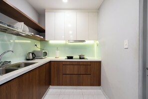 Luxury-Apartment, Stadtblick | Eigene Küche