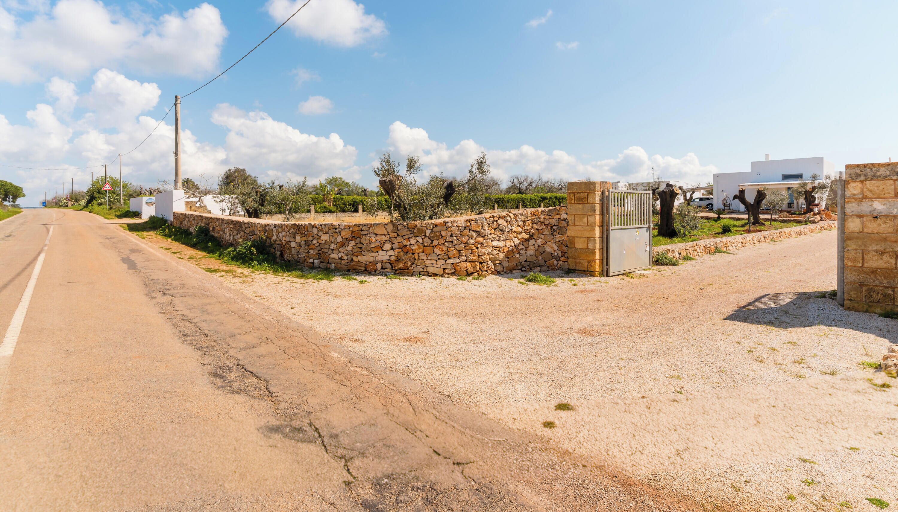 Deluxe Villa, Patio, Garden View | Property grounds