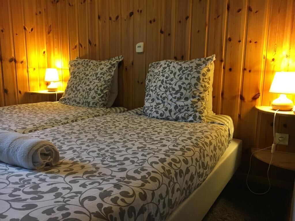 Standard Twin Room, Balcony, Mountain View | Desk, soundproofing, free WiFi