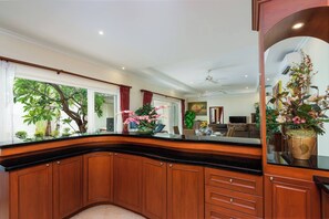 Villa, 2 Schlafzimmer, eigener Pool, Poolblick | Lobby