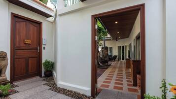 Villa, 2 habitaciones, alberca privada, vista a la alberca | Detalle exterior