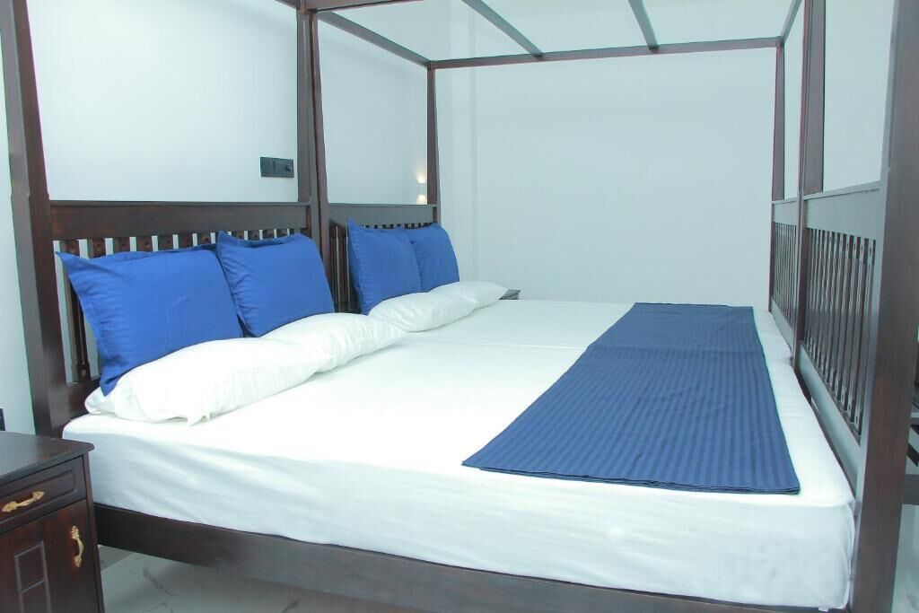 Habitación Deluxe doble, balcón, vistas al jardín | Caja fuerte, sistema de insonorización, wifi gratis