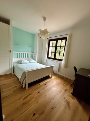 Room - Villa with private pool and garden in a quiet location St Paul de Vence 4 stars (Saint-Paul-de-Vence)